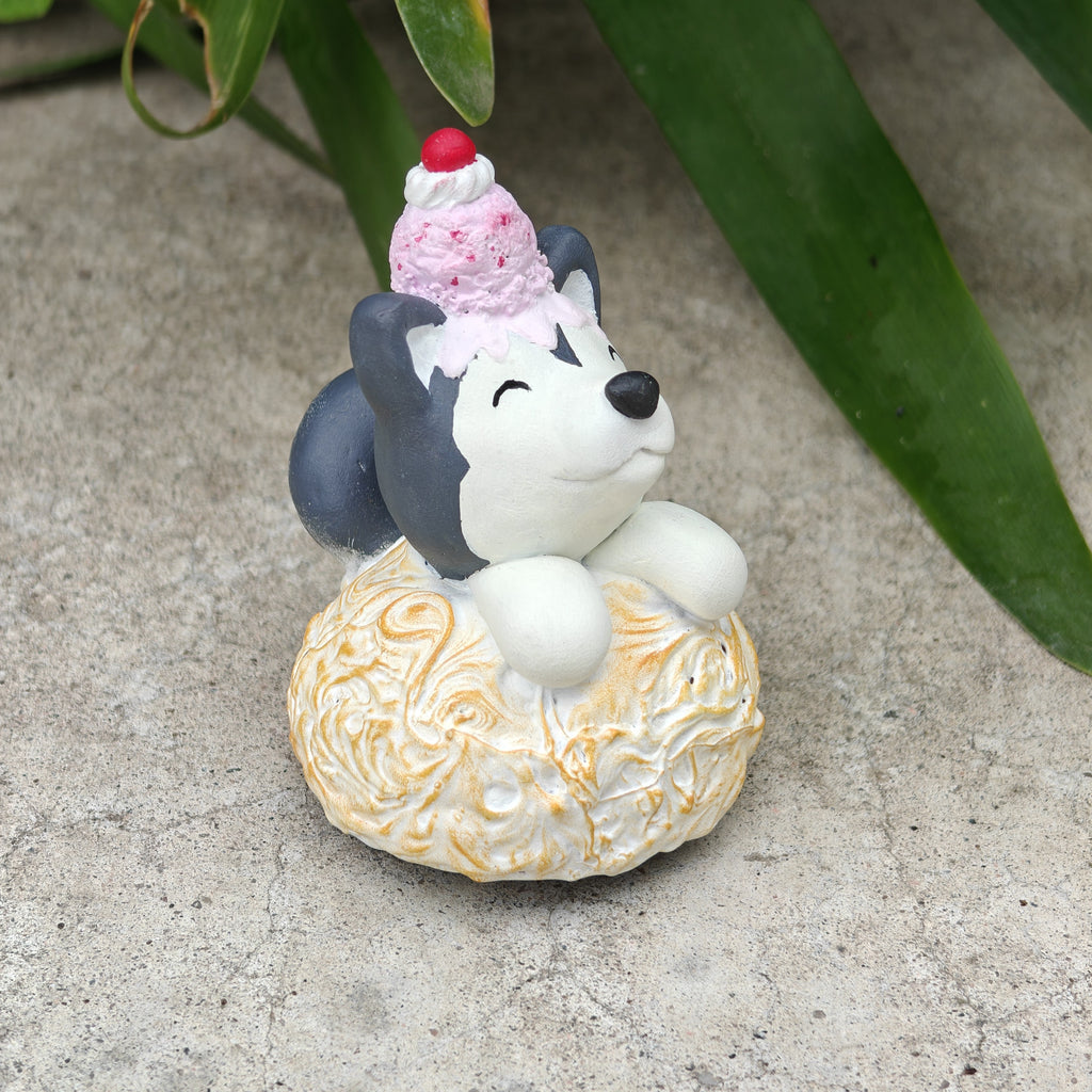 Baked Alaskan Malamute Figurine